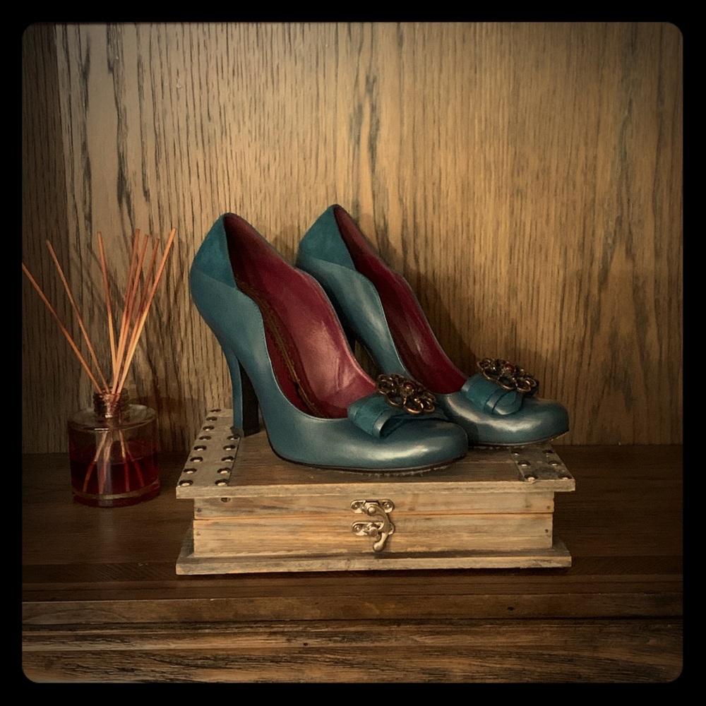 Women’s Shoes